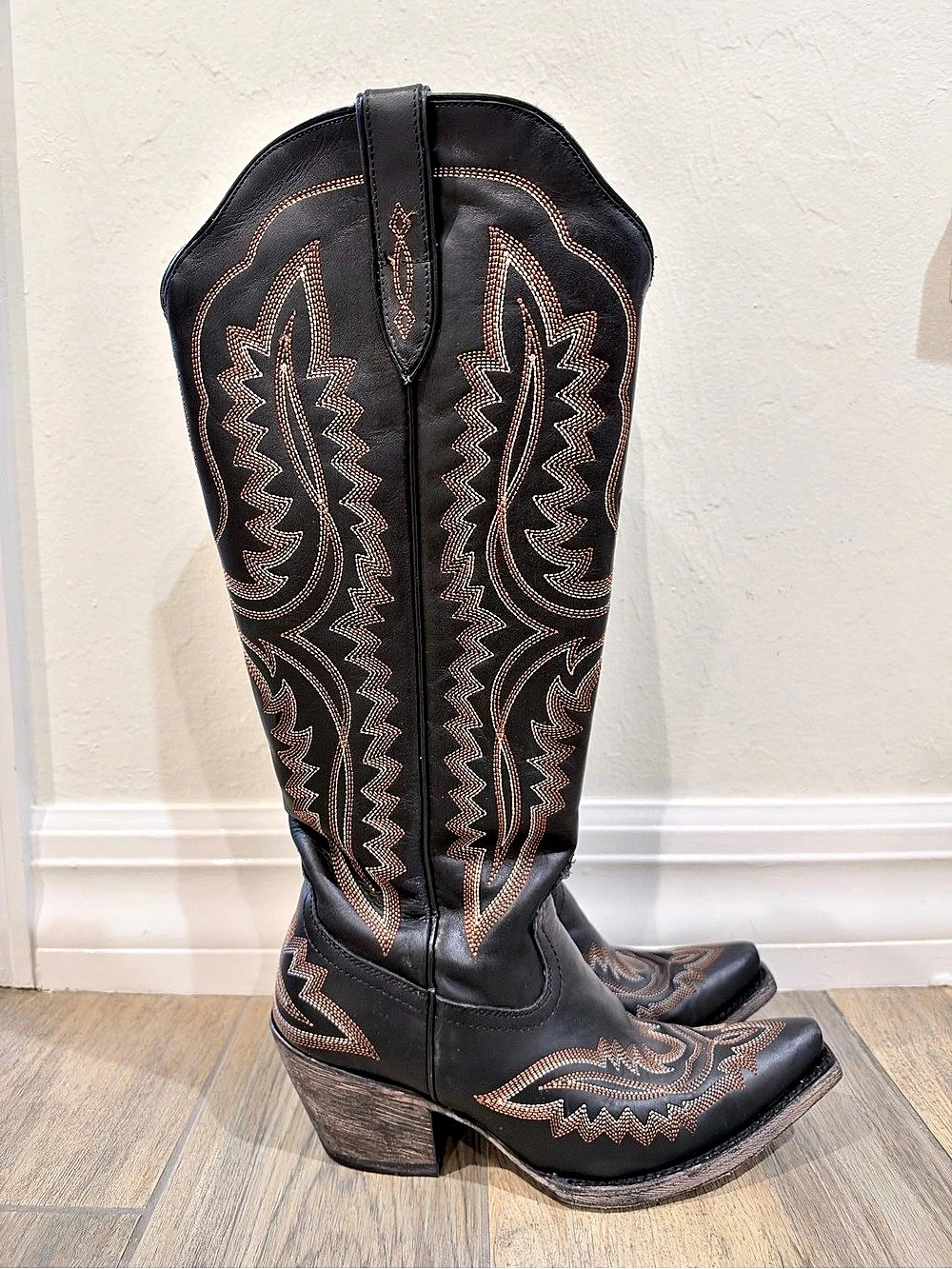 Ariat Cowboy Boots US 8